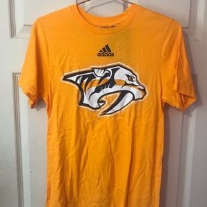 Nashville Predators Logo Adidas Yellow T-Shirt New with Defects Mens Small S